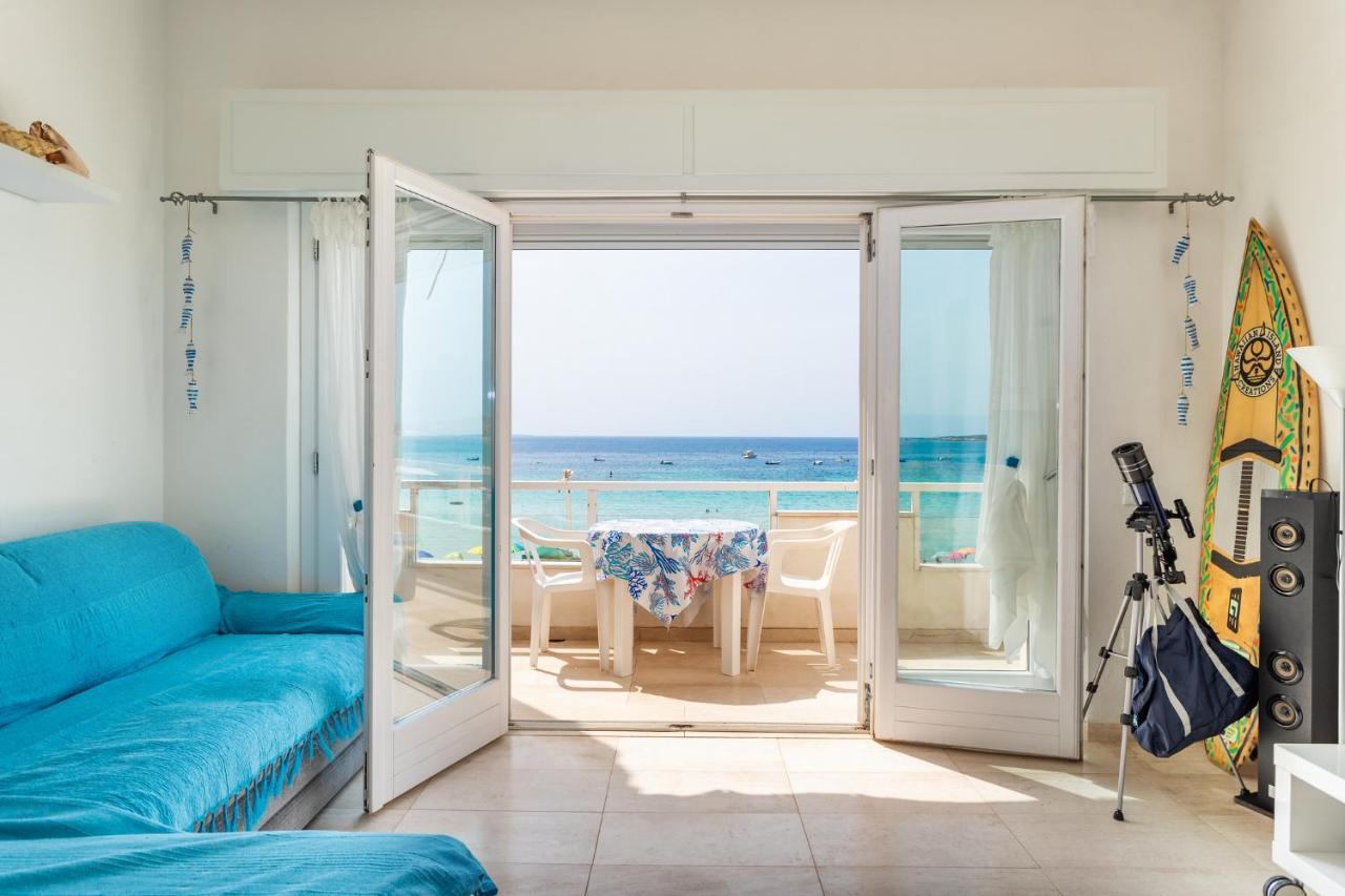 Appartamento Fronte Mare - Waterfront Apartment Putzu Idu Exterior photo